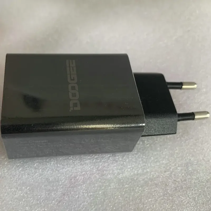 Power Adapter for Doogee V20 P - đánh giá và giá Doogee Tablet Accessories